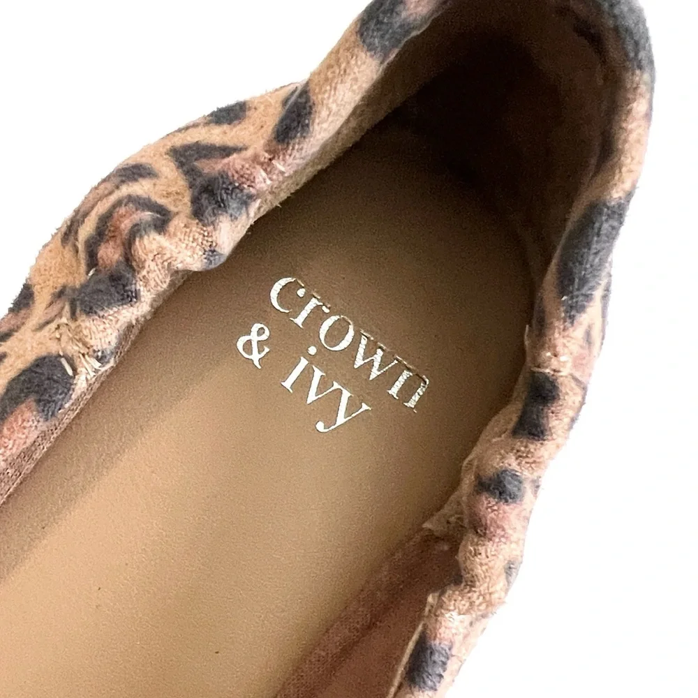 Crown & Ivy Jessica Leopard Print Pointed Flats